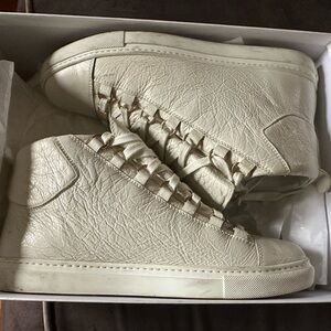 Balenciaga Cream Ankle Boots